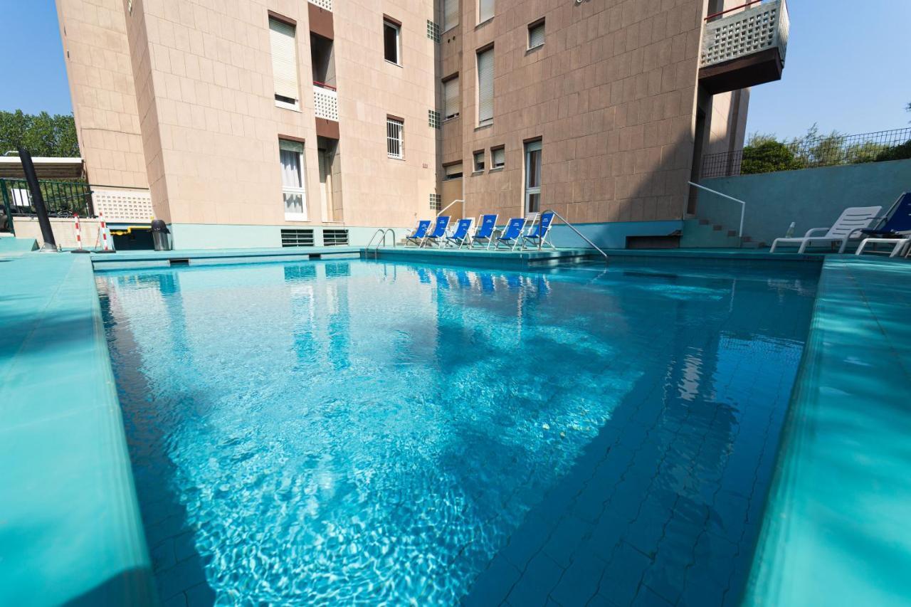 Hotel Nettuno Pésaro Exterior foto